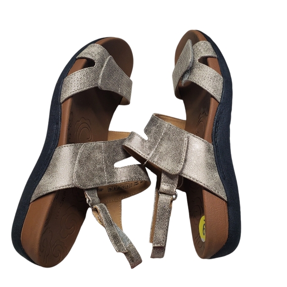 NEW Rockport Women's Sandals Spring/Summer Size 9 - Picture 3 of 13